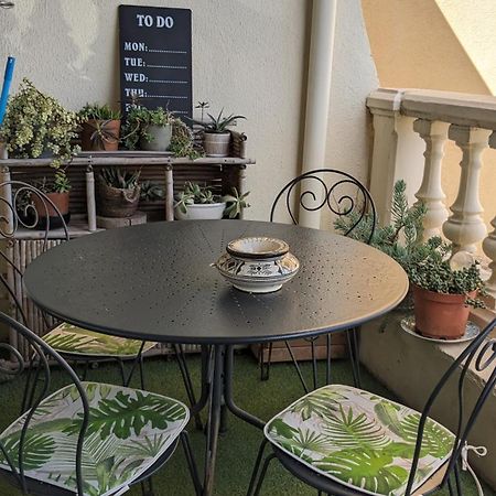T3 Avec Terrasse Avec Vue Exceptionnelle Sur Les Quais De Sete Apartment Ngoại thất bức ảnh